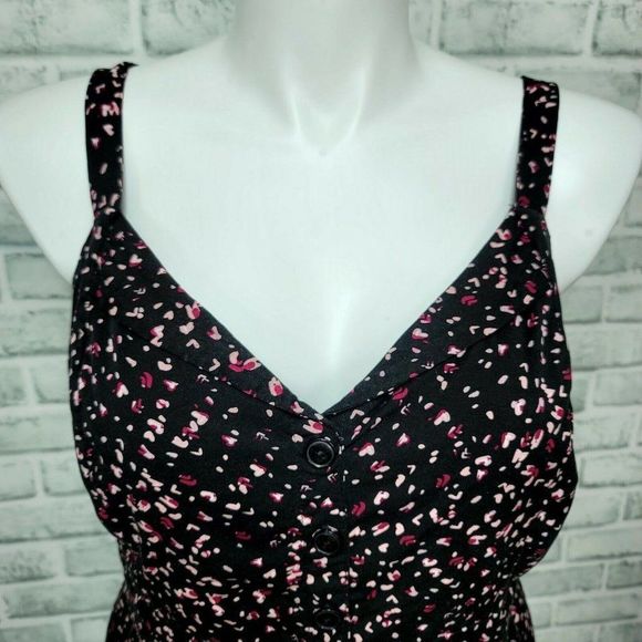 Torrid 3X Black Leopard Heart Challis Fit & Flare Button Front Cami Flowy Top - Picture 2 of 8